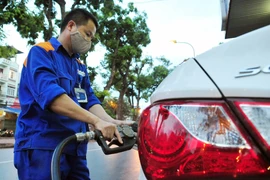 Giá xăng dầu tăng