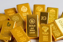 Giá vàng hôm nay 3/7: Liên tục biến động!