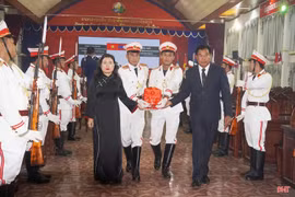 Tình nghĩa Việt - Lào trong hành trình đưa liệt sỹ về đất mẹ