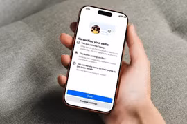 Facebook cấp tick trắng miễn phí