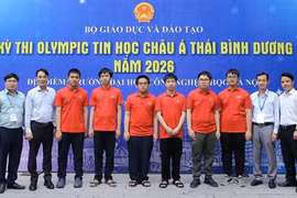 Nam sinh Hà Tĩnh giành huy chương Bạc Olympic Tin học Châu Á - Thái Bình Dương