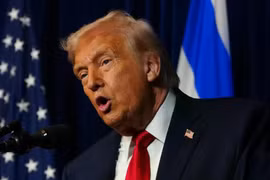 Ông Trump cảnh báo Mỹ có thể tấn công Iran trong vài ngày tới