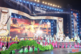 Trọng thể Lễ kỷ niệm 260 năm Ngày sinh Đại thi hào Nguyễn Du