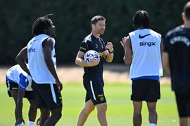 Chelsea thực sự có bao nhiêu cầu thủ?