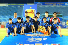Quảng Nam bỏ giải, Công Phượng sáng cửa trở lại V.League