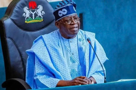 Tổng thống Nigeria nói gì sau khi Mỹ không kích?