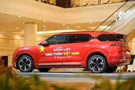 Thấy gì khi VinFast tuyên bố không bao giờ quay lại với xe xăng?