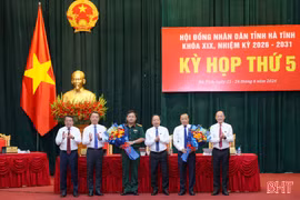 HĐND tỉnh Hà Tĩnh thảo luận các giải pháp phát triển kinh tế - xã hội