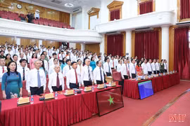 Khai mạc Kỳ họp thứ 5, HĐND tỉnh Hà Tĩnh khóa XIX