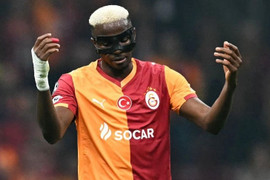 Đội hình hơn nửa tỷ Euro ngồi nhà xem World Cup