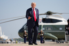 Cách tiếp cận 'cây gậy và củ cà rốt' của ông Trump trong vấn đề Ukraine