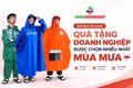 Mùa mưa đến sớm, doanh nghiệp nên đặt áo mưa in logo khi nào?