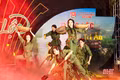 Soi mình vào nguồn cội