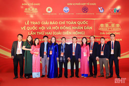 Giải báo chí: Hành trình của đam mê