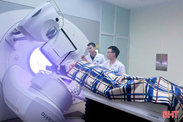 Giúp bệnh nhân ung thư không phải rời quê hương để điều trị