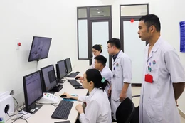 Chuyện sau những tia xạ chữa ung thư ở Hà Tĩnh