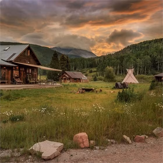 10 kỳ nghỉ đắt đỏ và xa xỉ nhất thế giới ảnh 4