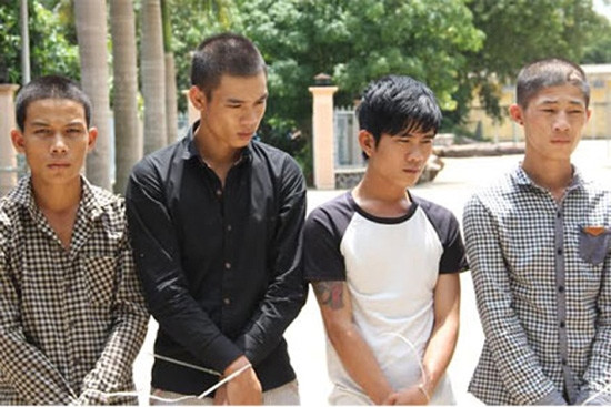 Triệt phá đường dây trộm và tiêu thụ xe gian vùng giáp biên quy mô lớn ảnh 1