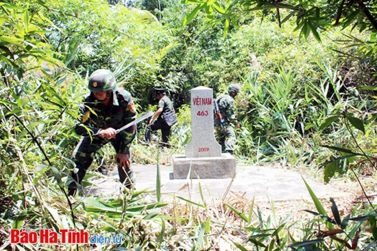 Tuần tra song phương trên tuyến biên giới Việt – Lào ảnh 2