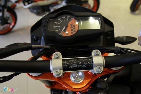KTM 690 Duke R 2015 đầu tiên tại Việt Nam ảnh 9