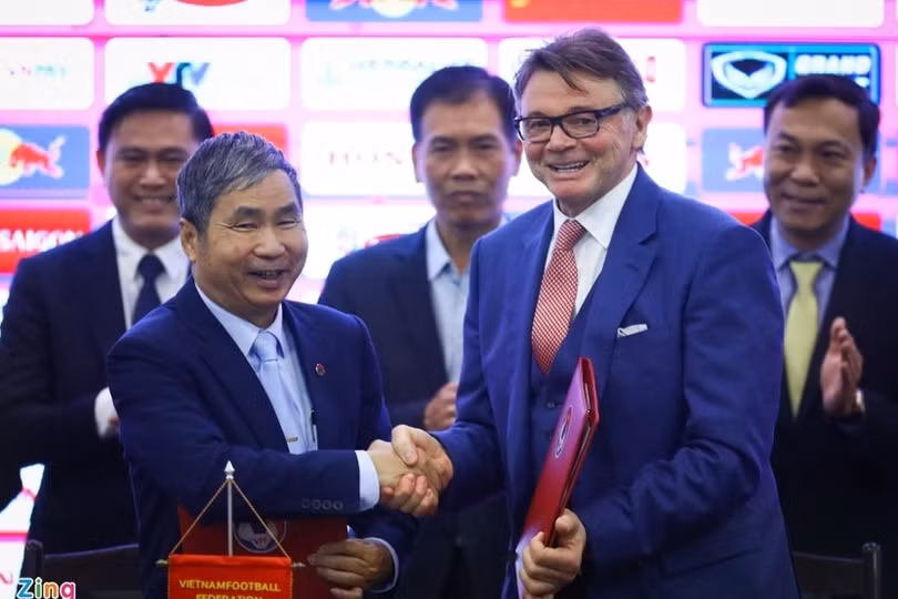 HLV Troussier: Mục tiêu World Cup là lý do tôi nhận lời tuyển Việt Nam