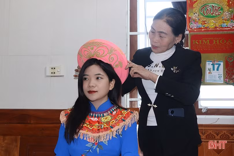 “Giữ lửa” trò Kiều ở Hà Tĩnh