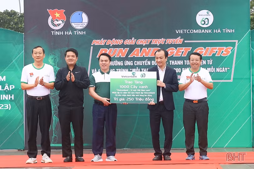 Thanh niên Hà Tĩnh hưởng ứng Giải chạy trực tuyến “RUN AND GET GIFTS”