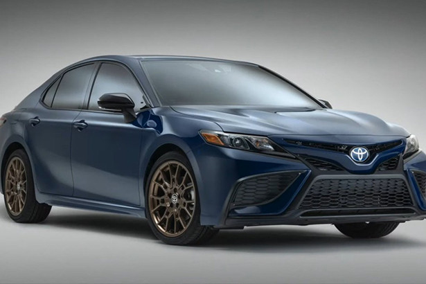 Hé lộ Toyota Camry thế hệ mới