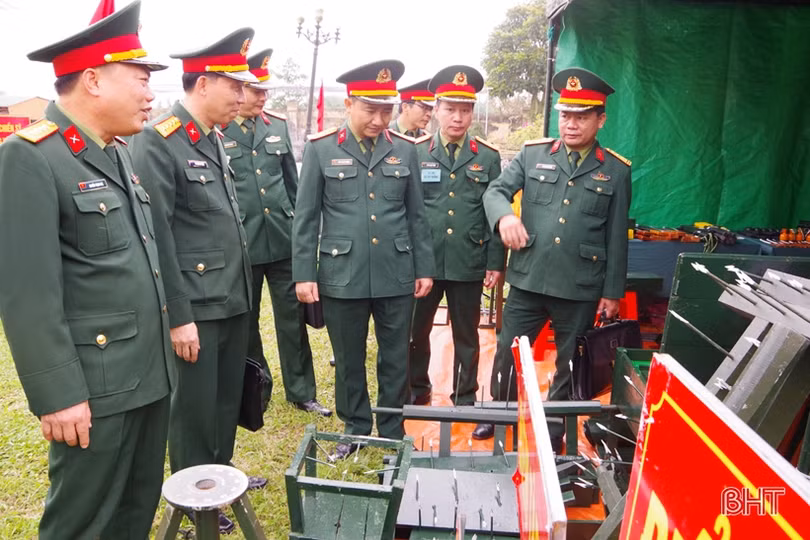 Quân khu 4 kiểm tra công tác luyện tập chuyển trạng thái sẵn sàng chiến đấu tại Hà Tĩnh