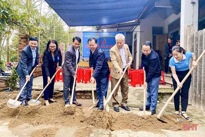 Nhiều hoạt động thiết thực mừng Ngày Quốc tế Phụ nữ ở Hà Tĩnh