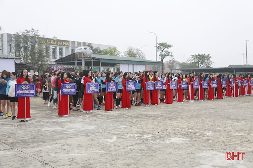 Hơn 190 VĐV tranh tài Giải Bóng chuyền nữ tỉnh Hà Tĩnh