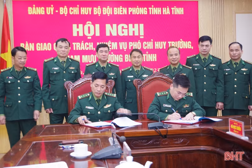 Bàn giao chức trách, nhiệm vụ Phó Chỉ huy trưởng, Tham mưu trưởng BĐBP tỉnh Hà Tĩnh