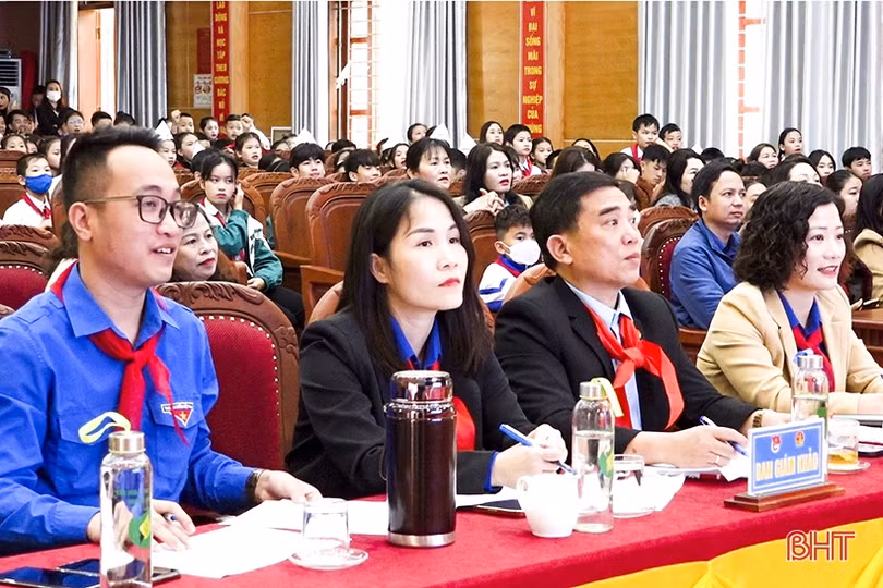 Sôi nổi ngày hội đua tài của các chỉ huy đội giỏi ở Đức Thọ