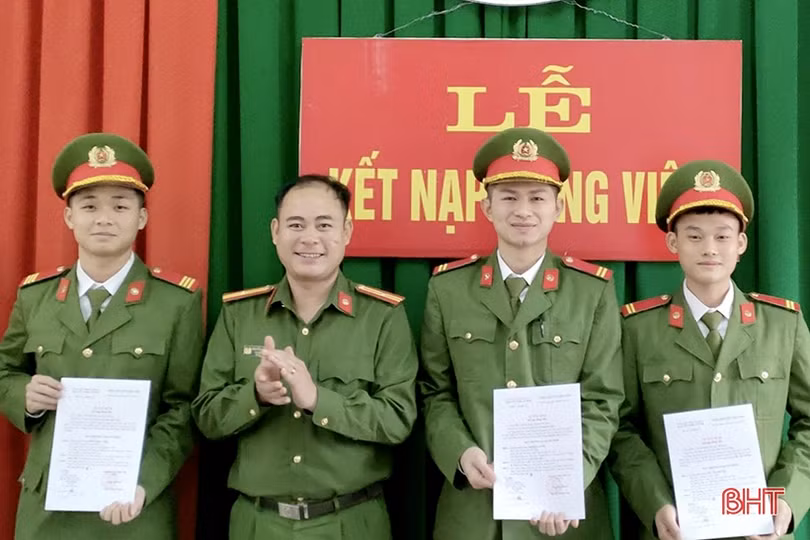 Đảng bộ Phòng Cảnh sát cơ động Hà Tĩnh: Tạo nguồn phát triển Đảng từ chiến sỹ nghĩa vụ