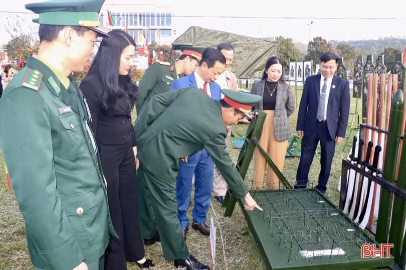 Các địa phương ở Hà Tĩnh ra quân huấn luyện năm 2023