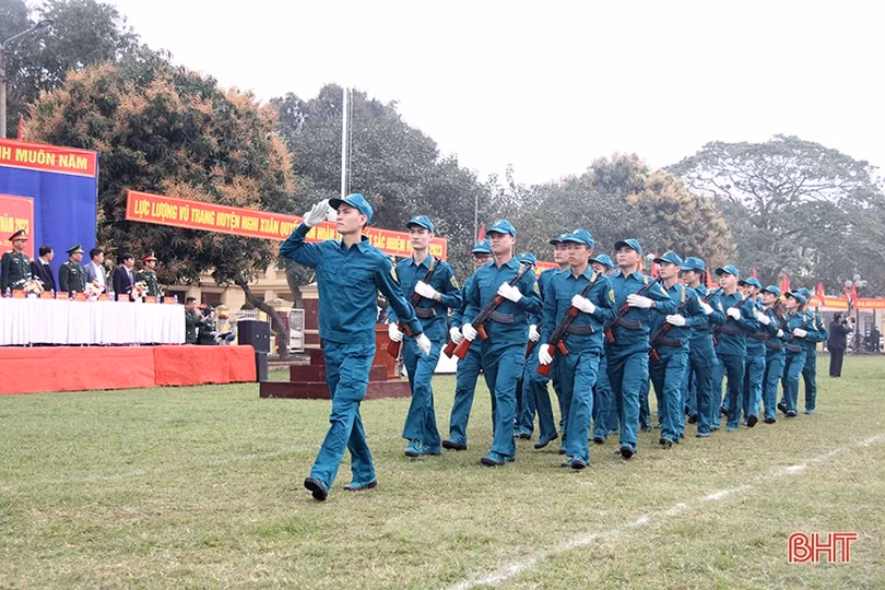 Các địa phương ở Hà Tĩnh ra quân huấn luyện năm 2023