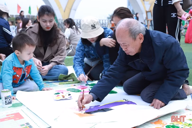 Rực rỡ sắc màu cùng chương trình “The Colors of life” tại Trường Mầm non Trung Kiên