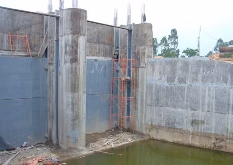 Với việc lắp đặt cánh cống, công trình đã đảm bảo phòng chống lũ nhỏ