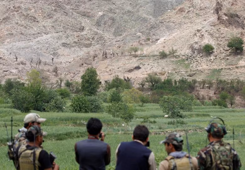 tan thay khu vuc hung bom me cua my tai afghanistan