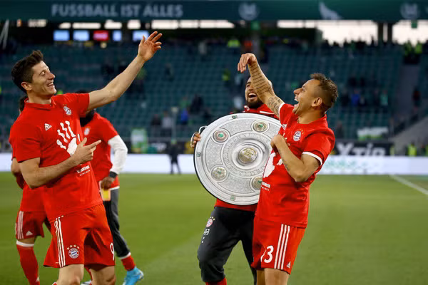 chum anh bayern trong ngay dang quang bundesliga