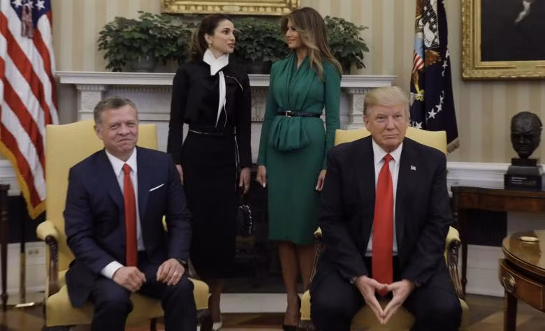 nhung tuan dau o vi tri de nhat phu nhan my cua ba melania trump