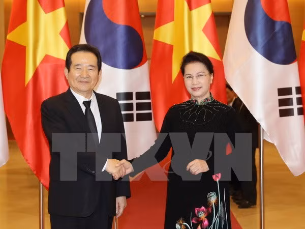 de nghi han quoc nghien cuu mien thi thuc cho du lich ngan han