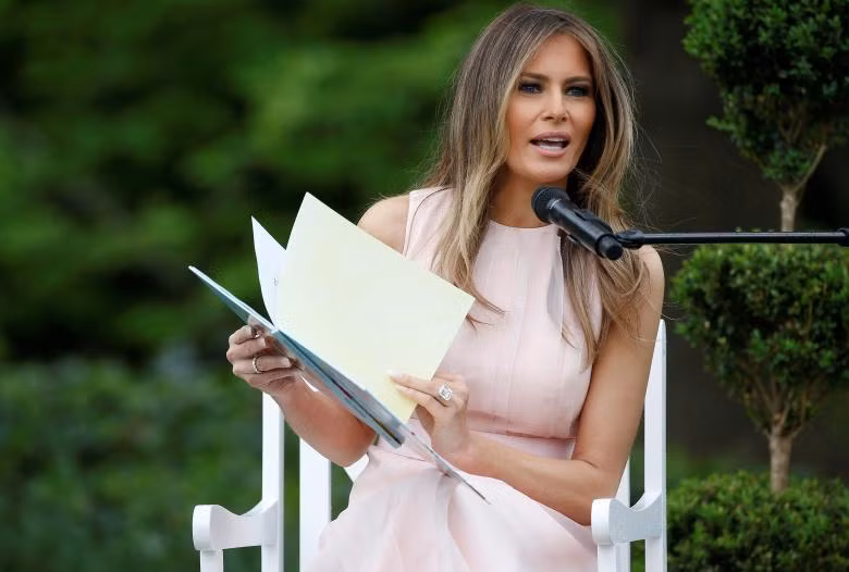 nhung tuan dau o vi tri de nhat phu nhan my cua ba melania trump