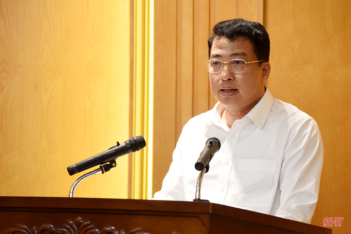 Hà Tĩnh họp báo thông tin về bầu cử, phát động Giải Búa liềm vàng năm 2021
