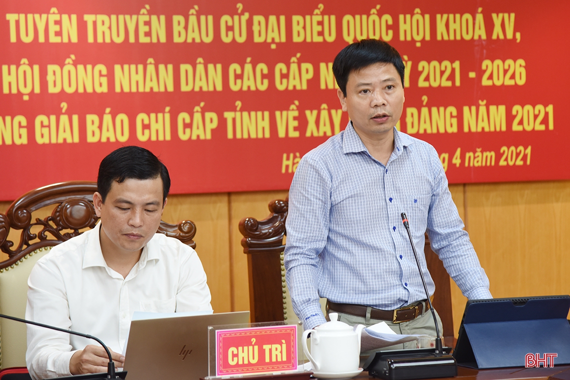 Hà Tĩnh họp báo thông tin về bầu cử, phát động Giải Búa liềm vàng năm 2021