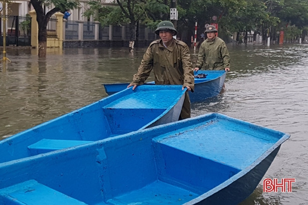 Tuổi trẻ Hà Tĩnh nhiều hoạt động hỗ trợ người dân vùng lũ