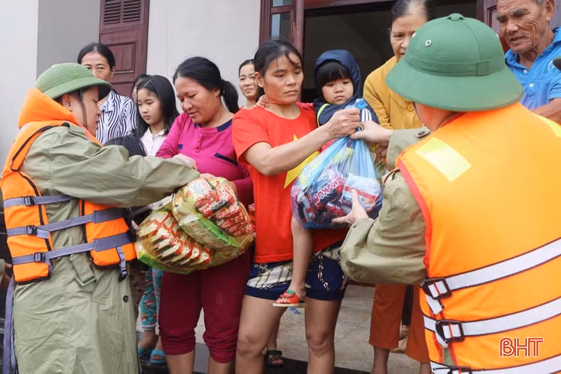 Đáp ứng các nhu cầu thiết yếu, không để người dân nào phải thiếu đói