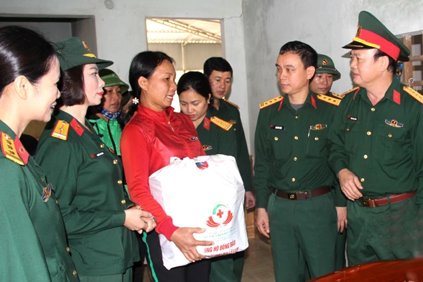 Các đơn vị, nhà hảo tâm chung tay hướng về người dân vùng lũ Hà Tĩnh