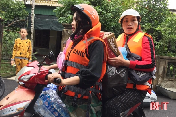 “Rằng qua cơn hoạn nạn mới hiểu tận lòng nhau…”