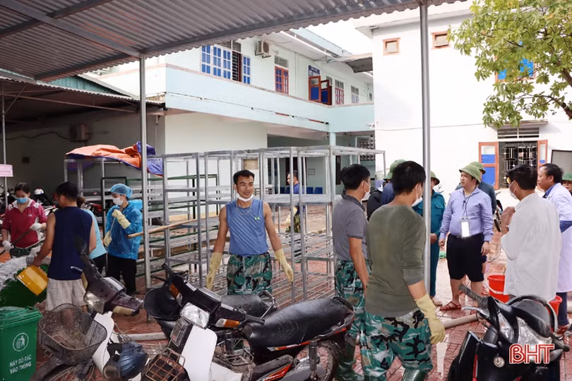 Chủ tịch UBND tỉnh Hà Tĩnh: Kịp thời xử lý môi trường, khắc phục thiệt hại sau khi lũ rút